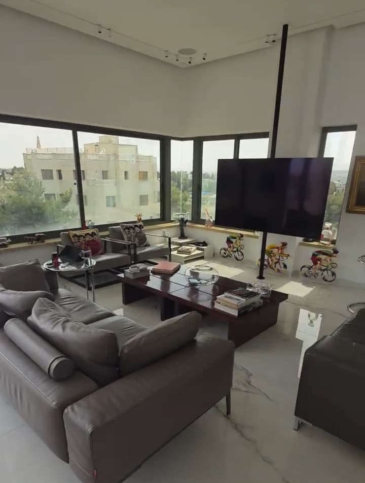 Rehavia • Trophy Penthouse featured image